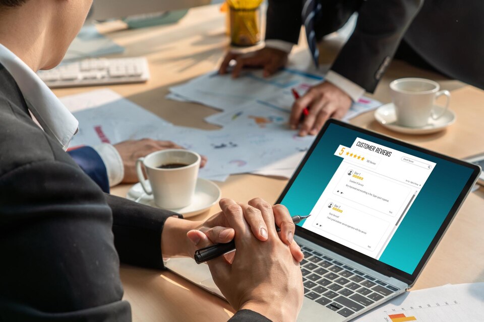 [freepicdownloader.com]-customer-experience-review-analysis-by-modish-computer-software-corporate-business-large (1)